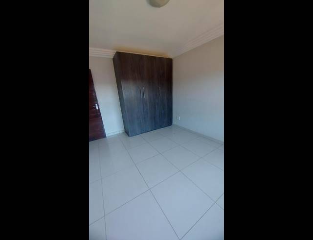 3 BEDROOM APARTMENT FOR SALE IN EVELEIGH